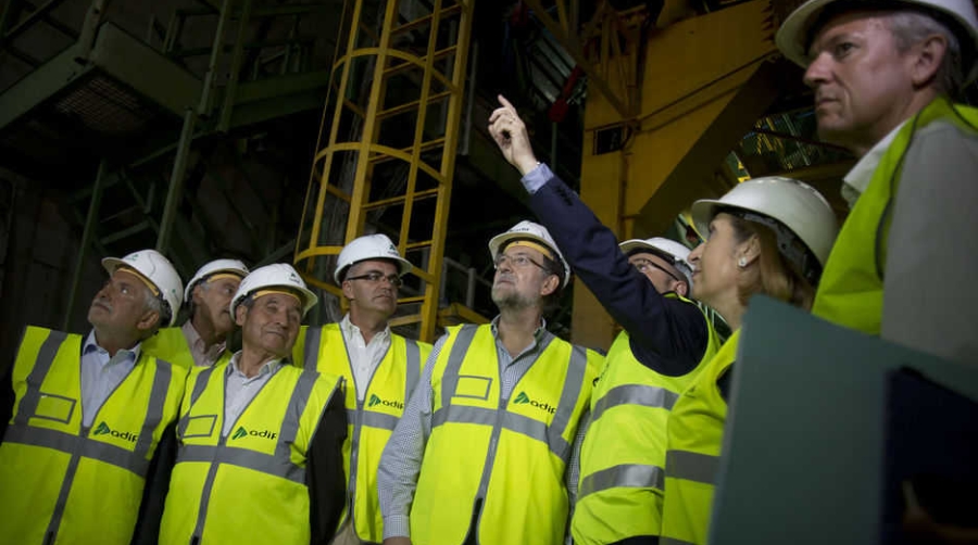 Pastor fomenta la vena inaugural de Rajoy