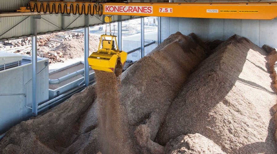 Konecranes presenta su nueva gr&uacute;a automatizada para manipular biomasa
