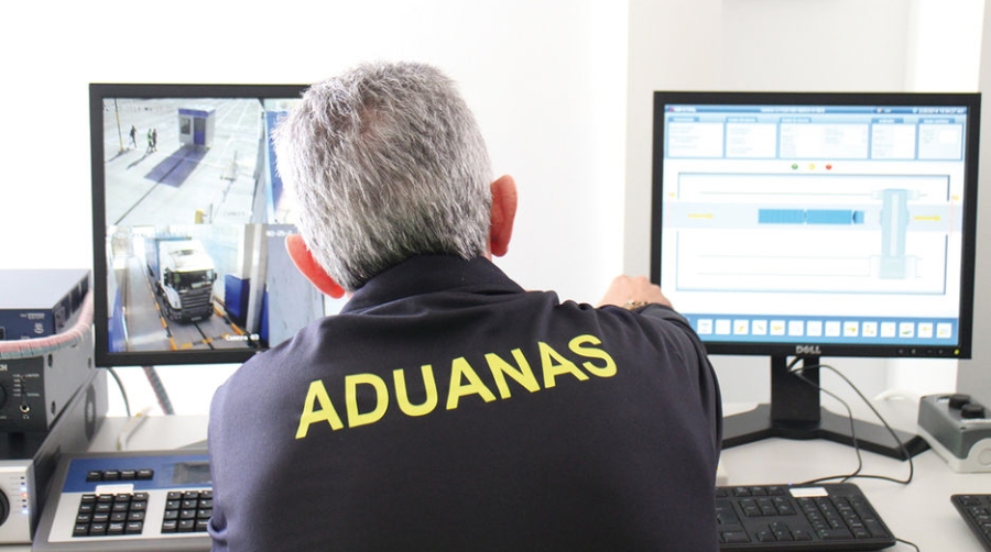 CAU: &iexcl;Adi&oacute;s papel, bienvenido futuro!