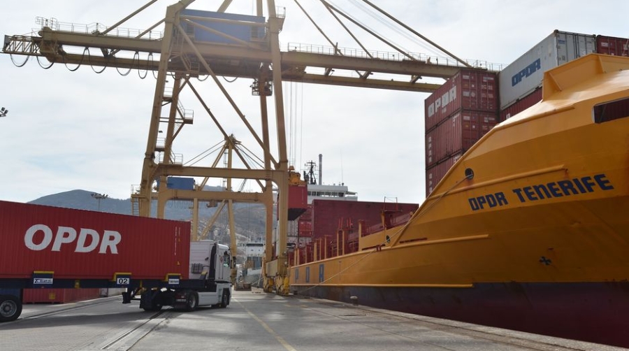 La CE aprueba sin condiciones la compra de OPDR por CMA CGM