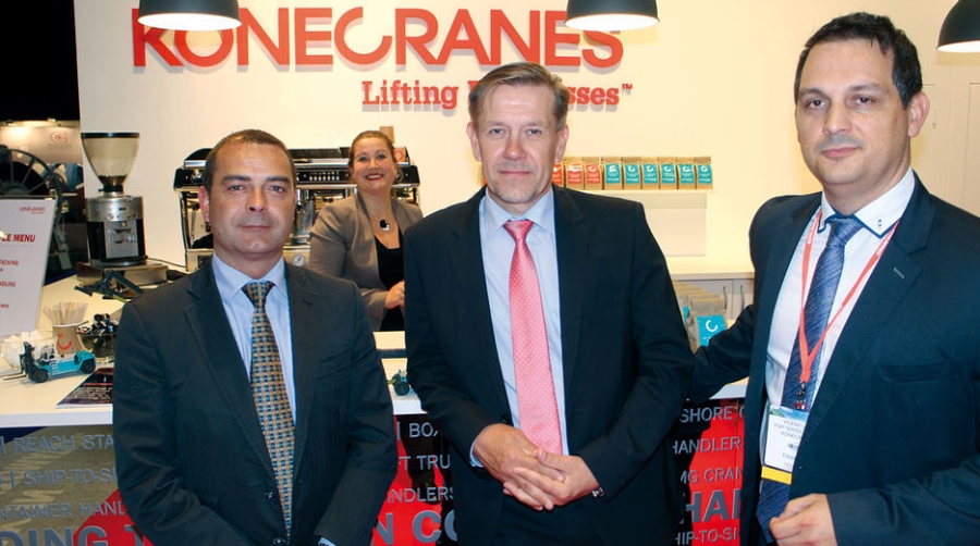 Konecranes desarrolla un nuevo modelo de reach-stacker h&iacute;brida que ahorra un 30% en combustible