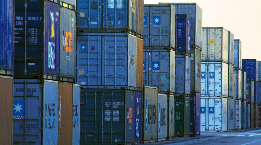 La contrataci&oacute;n de la estiba en Valencia cae 18.400 jornales en cuatro meses