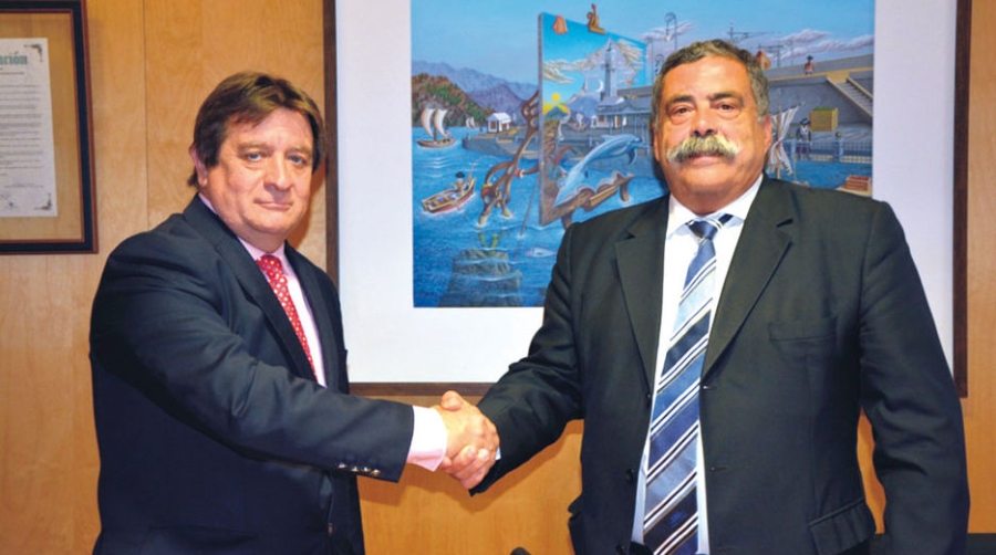 Puertos de Tenerife y CAPSA firman un convenio de buenas pr&aacute;cticas ambientales