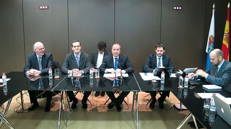 El comit&eacute; de direcci&oacute;n del proyecto Custom Med se re&uacute;ne en el Puerto de Alicante