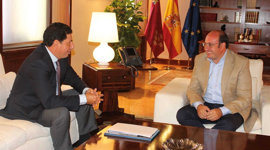 El presidente del Puerto de Cartagena se entrevista con el presidente de la Regi&oacute;n