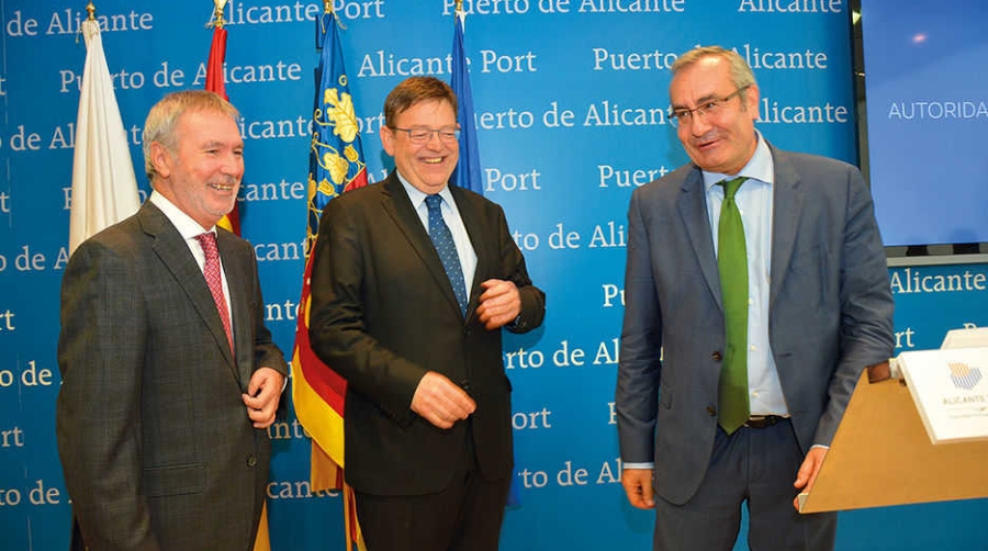 J.A. Gisbert: &quot;Aspiramos a duplicar el volumen de carga en el Puerto de Alicante, lo que no va a ser f&aacute;cil&quot;