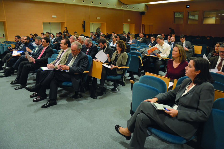 Una jornada analiza el convenio internacional para el control y la gesti&oacute;n del agua de lastre en la APV