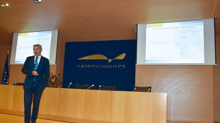 &ldquo;Es necesario que el Puerto de Valencia complete su Ampliaci&oacute;n&rdquo;