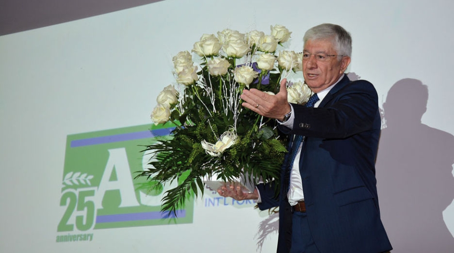 V. Razzouq: &quot;No s&eacute; qu&eacute; pasar&aacute; ma&ntilde;ana, pero tengo claro que Arab &amp; International Service estar&aacute; ah&iacute;&quot;