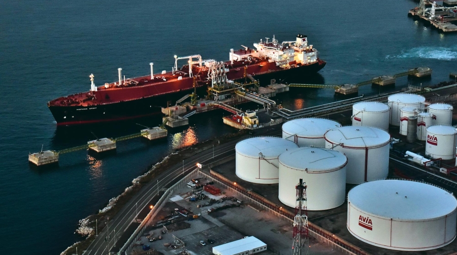 La planta de Bahía de Bizkaia Gas del Puerto de Bilbao es una instalación de referencia del sistema gasístico nacional.