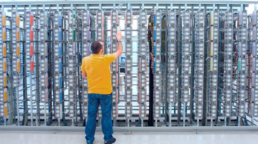 ENAIRE invertir&aacute; 3,4 millones de euros en la red de datos de navegaci&oacute;n a&eacute;rea