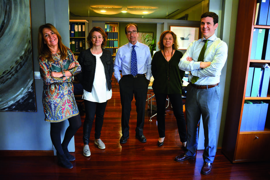 Mu&ntilde;oz &amp; Monta&ntilde;&eacute;s, asesoramiento jur&iacute;dico especializado en el sector log&iacute;stico y portuario