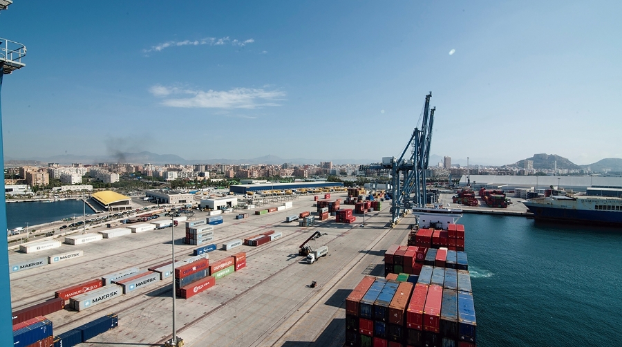 Puerto de Alicante.