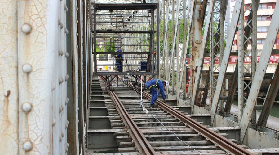 Comienzan las obras del puente del ferrocarril sobre el Guadalmedina