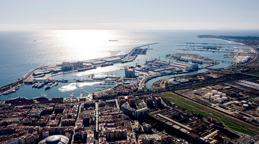 Port de Tarragona apuesta por diversificar sus tr&aacute;ficos y seguir invirtiendo en infraestructuras