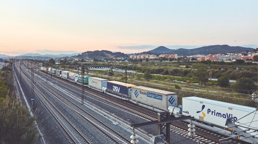 Del total de espacios adjudicados, 39.070 metros cuadrados se destinan a terminal de carga intermodal.