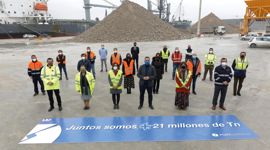 PortCastelló recupera los niveles prepandemia con 21,2 millones de toneladas en 2021