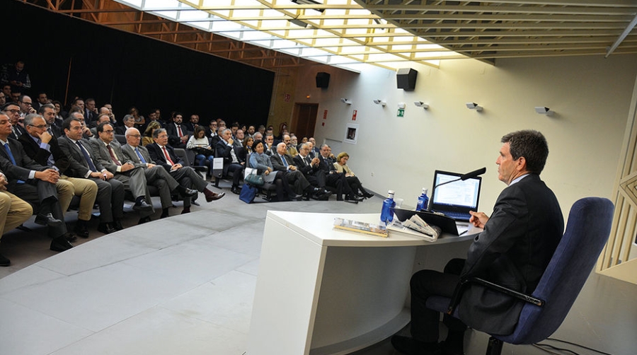 A. Mart&iacute;nez:&nbsp;&quot;Hay que seguir siendo hub de las grandes l&iacute;neas interoce&aacute;nicas; hay que estar en esa divisi&oacute;n&quot;