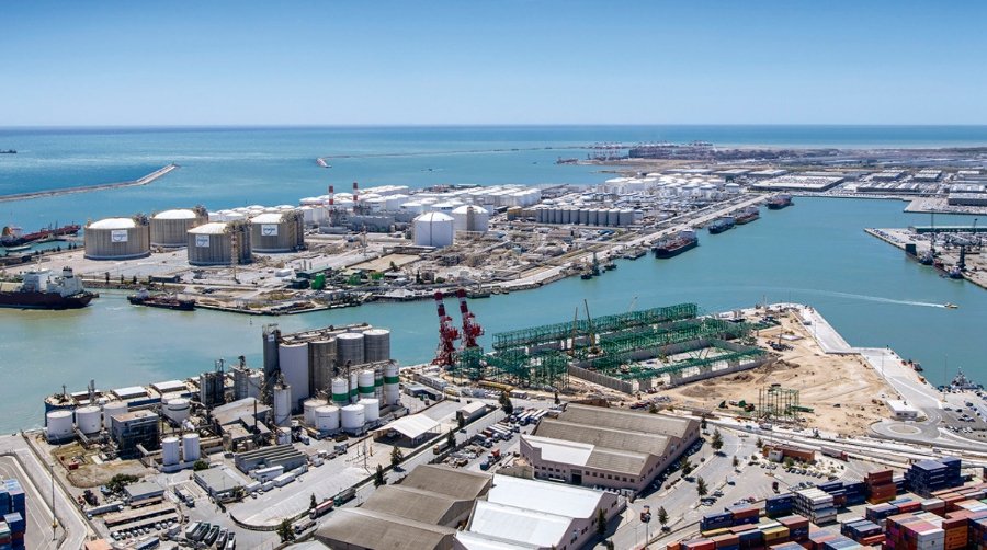 La Autoridad Portuaria saca a licitaci&oacute;n el proyecto de mejora del Port Community System por un valor estimado de 4,8 millones de euros.