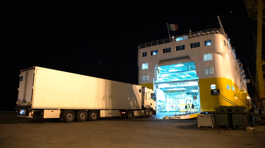 Cartagena ampl&iacute;a su oferta intermodal con un nuevo servicio a Francia