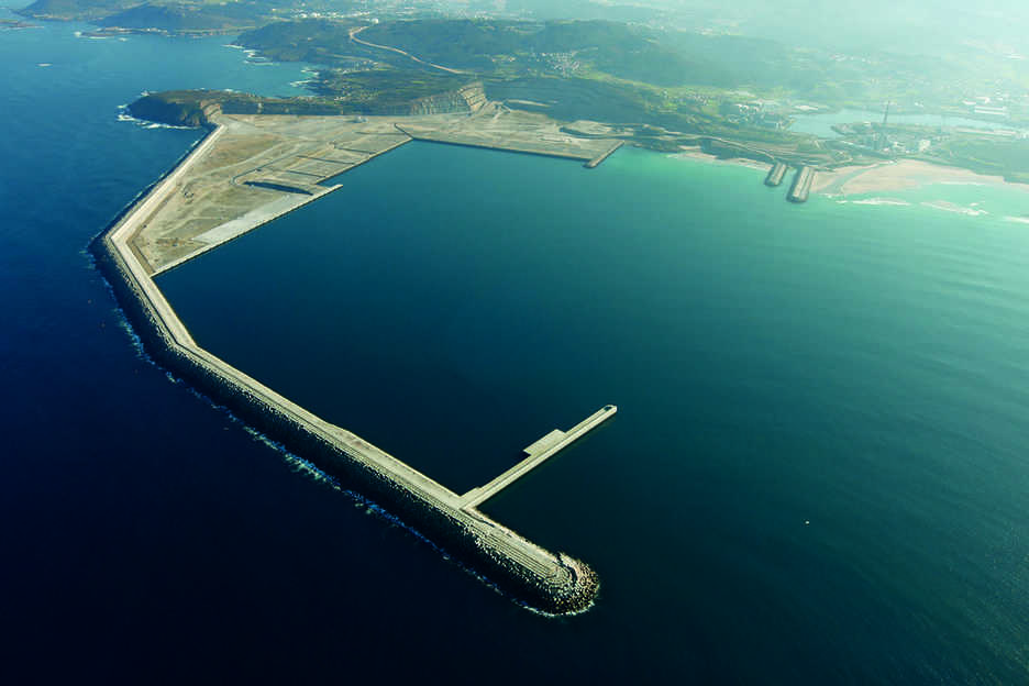 La AP de A Coru&ntilde;a pide al alcalde que ofrezca alternativas para la financiaci&oacute;n del Puerto Exterior