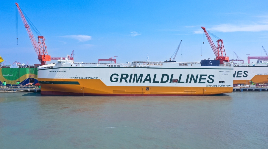 Grimaldi amplía su flota de portavehículos con el “Grande Pacifico”