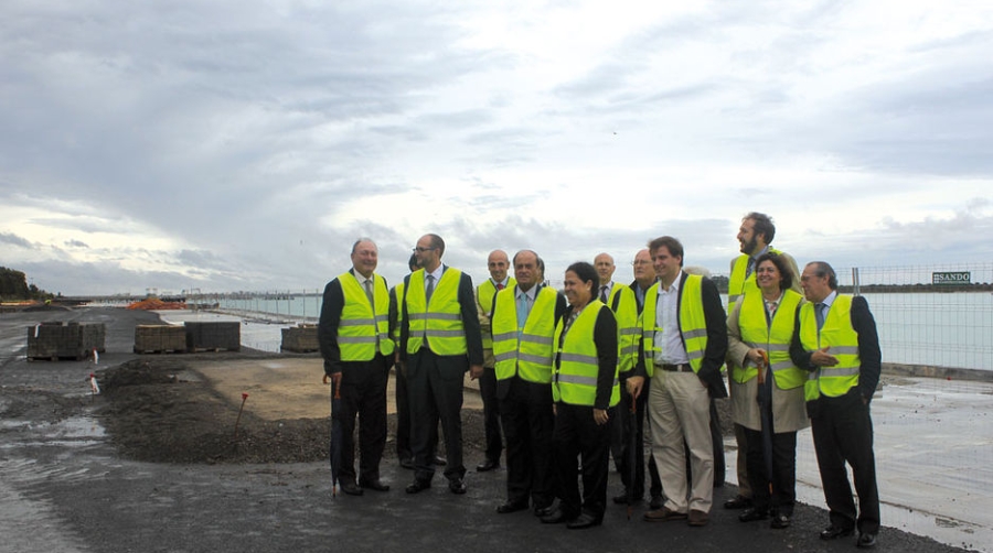 El Consejo de Administraci&oacute;n del Puerto de Huelva conoce los avances de las obras del Paseo de la R&iacute;a