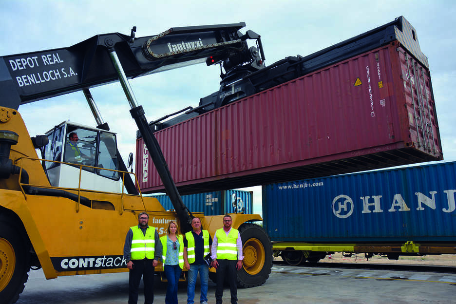 El esp&iacute;ritu ferroportuario de SLISA comienza a operar los centros de Silla y Fuente de San Luis