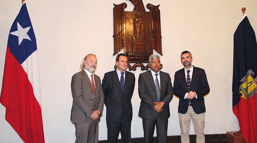 El Puerto de Valpara&iacute;so supone un tercio de la actividad econ&oacute;mica de la ciudad