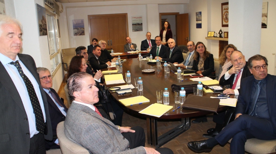 El Pleno del Consejo General de Aduanas elige de nuevo como presidente a Antonio Llobet