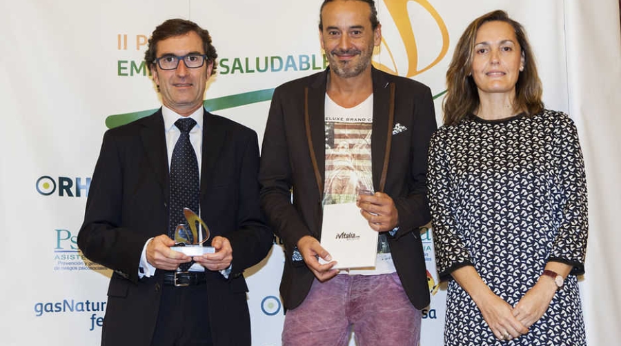 La AP de Bilbao recibe un reconocimiento por la promoci&oacute;n de la salud en el trabajo