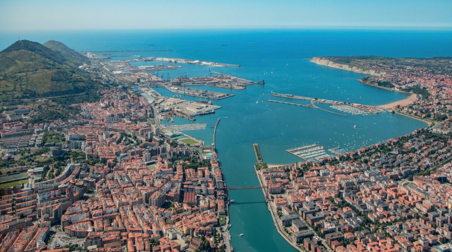 El Puerto de Bilbao es referente en innovación y compromiso ambiental.