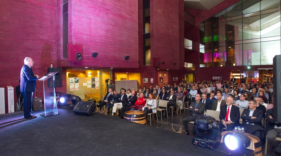 La Asociaci&oacute;n de Transportistas de La Rioja ATRADIS celebra su 30 aniversario como referente regional del sector