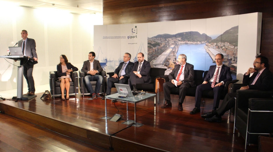 Giport exige mayor implicaci&oacute;n institucional para garantizar el futuro del Puerto de Pasaia