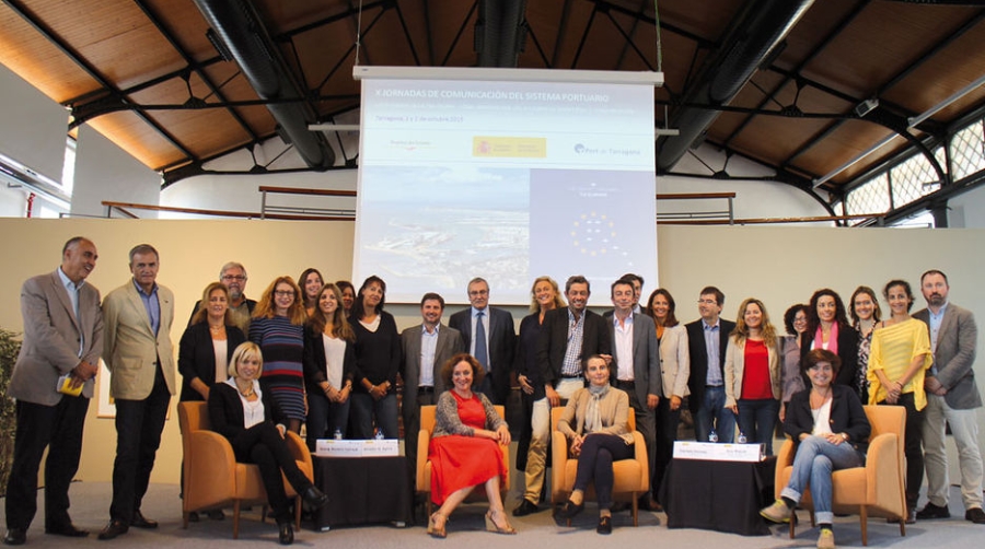 Llorca pide m&aacute;s y mejor labor comunicativa a los puertos para defender la actividad portuaria