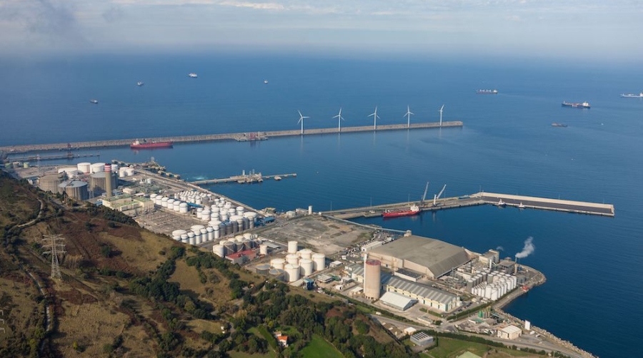 DBA proyecta invertir 40 millones para ampliar su terminal de hidrocarburos en el Puerto de Bilbao