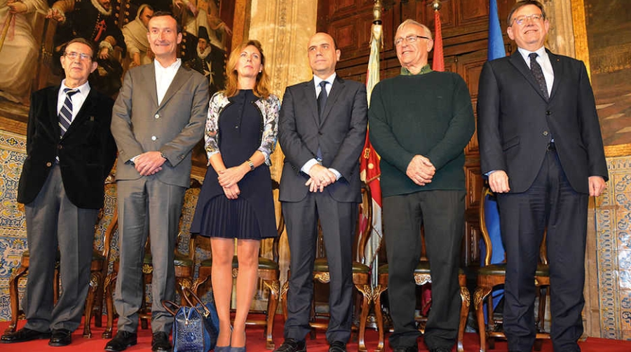 La sociedad civil y econ&oacute;mica valenciana se une para reclamar el Corredor Mediterr&aacute;neo