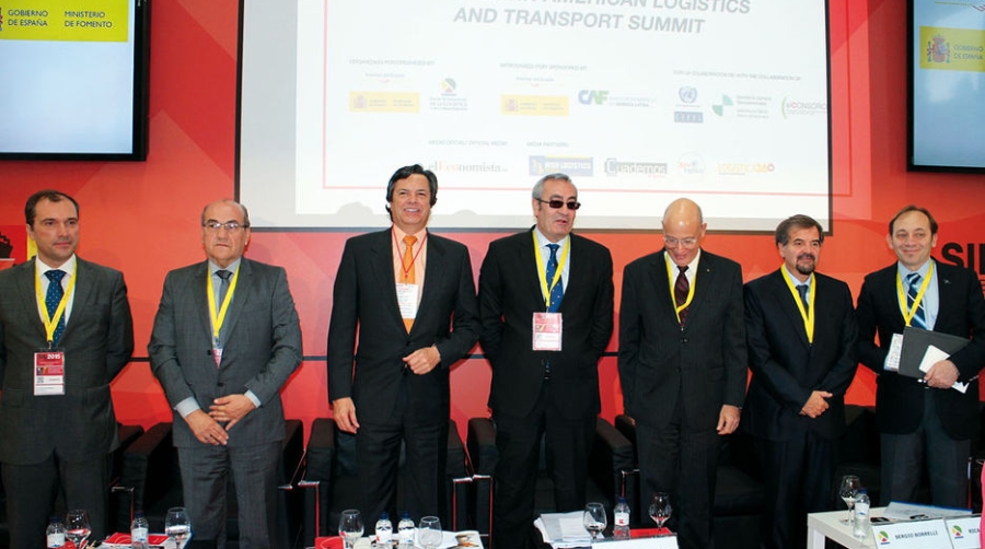 El individualismo de los gestores portuarios pone en peligro el modelo futuro de gobernanza log&iacute;stica