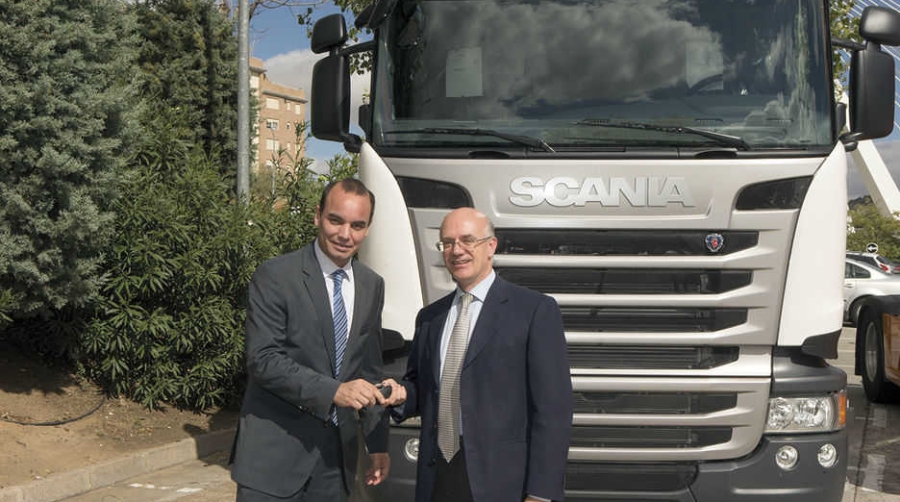 Transportes Lara incorpora 16 nuevas tractoras Scania