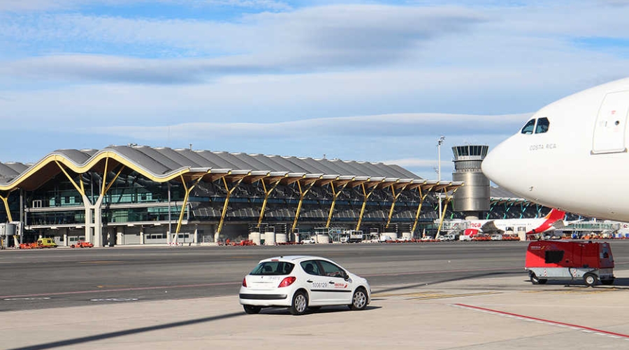 UNO reclama a la Aduana de Madrid-Barajas que retome su horario de despacho habitual