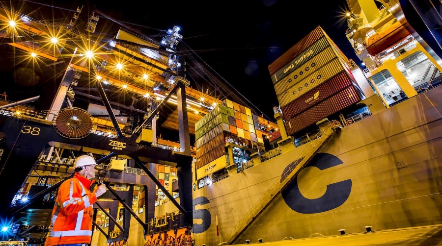 El tráfico de enlace desde Rotterdam a los puertos mediterráneos también registra un fuerte aumento.