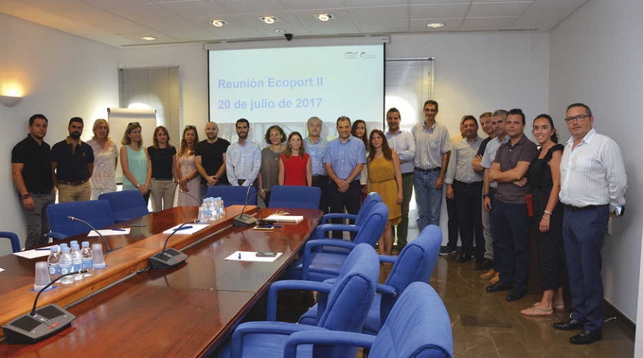 Galp es una de las 24 empresas que constituyen el Comit&eacute; Ambiental del grupo Ecoport II. En la imagen, una de las reuniones del Comit&eacute; Ambiental.