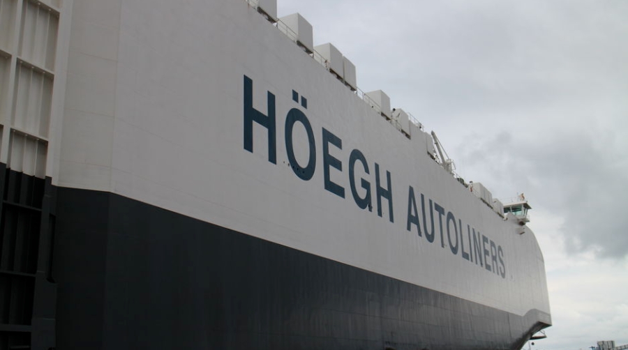 Escala en Santander el ro-ro m&aacute;s grande del mundo