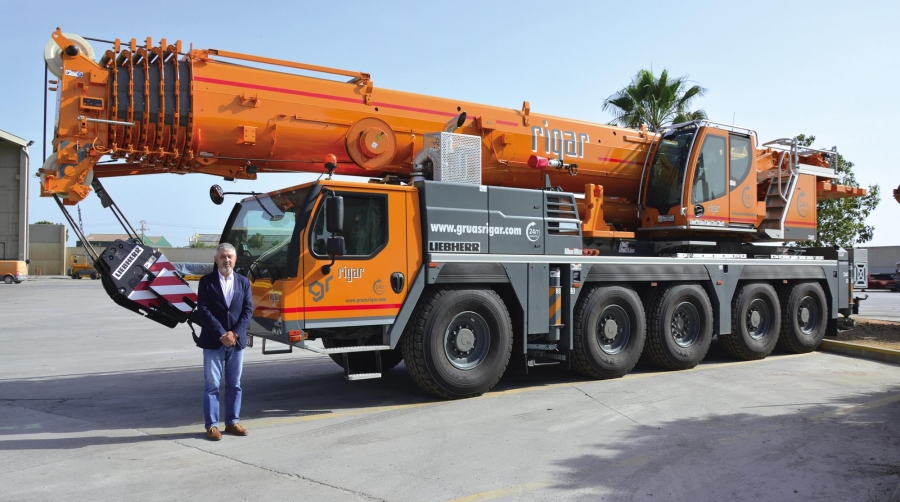Grúas Rigar afianza su oferta de servicios con una nueva unidad hidráulica de 650 toneladas