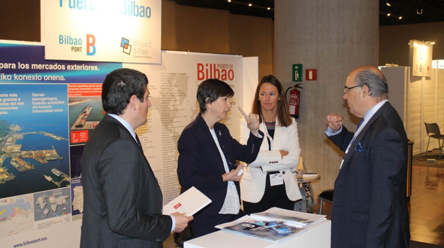 La comunidad portuaria de Bilbao impulsa la internacionalizaci&oacute;n de las pymes vascas