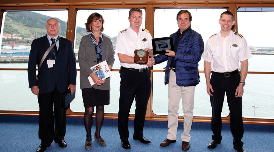 El Puerto de Bilbao prev&eacute; aumentar un 15% el n&uacute;mero de cruceros y pasajeros en 2014&nbsp;