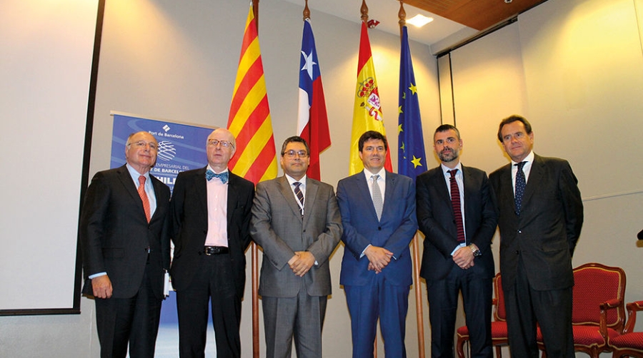 El Puerto de Barcelona tiende la mano a Chile para ser su socio en el Mediterr&aacute;neo