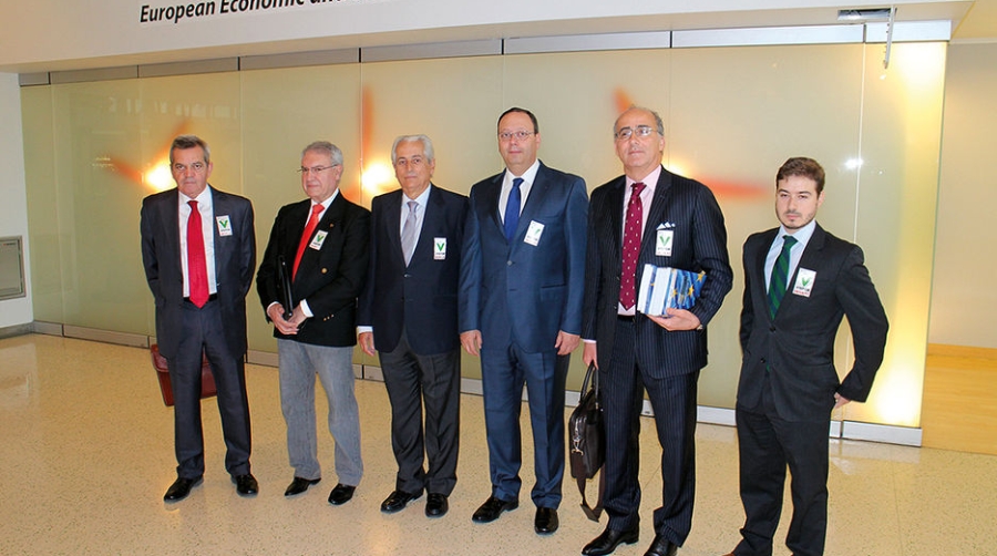 La Fundaci&oacute;n Corell lleva ante la UE la necesidad de armonizar el r&eacute;gimen laboral de la carretera