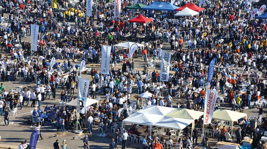 La 29&ordf; edici&oacute;n del Concurso Mundial de Paellas para empresas del sector log&iacute;stico ha iniciado ya su cuenta atr&aacute;s. Foto Alba Garc&iacute;a.