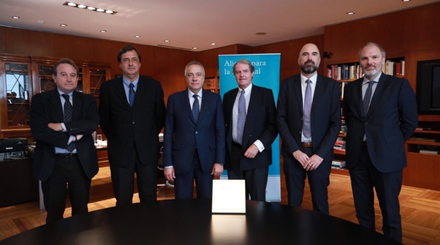 Barcelona-Catalunya Centre Log&iacute;stic se adhiere a la Alianza para la FP Dual